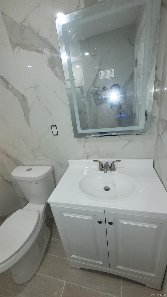8 Dee Place - Photo 31