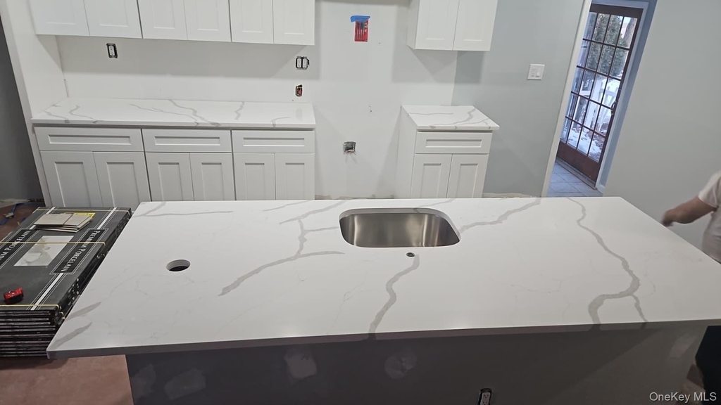 8 Dee Place - Photo 27
