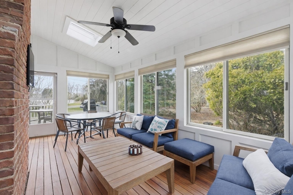 1 Canal Way - Photo 9