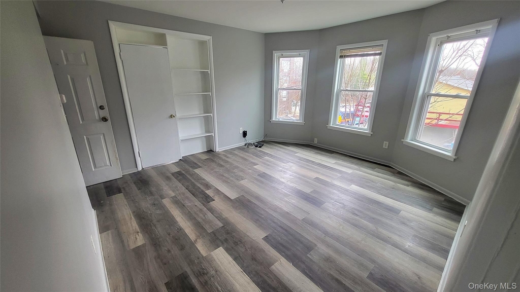 174 South Avenue - Photo 4