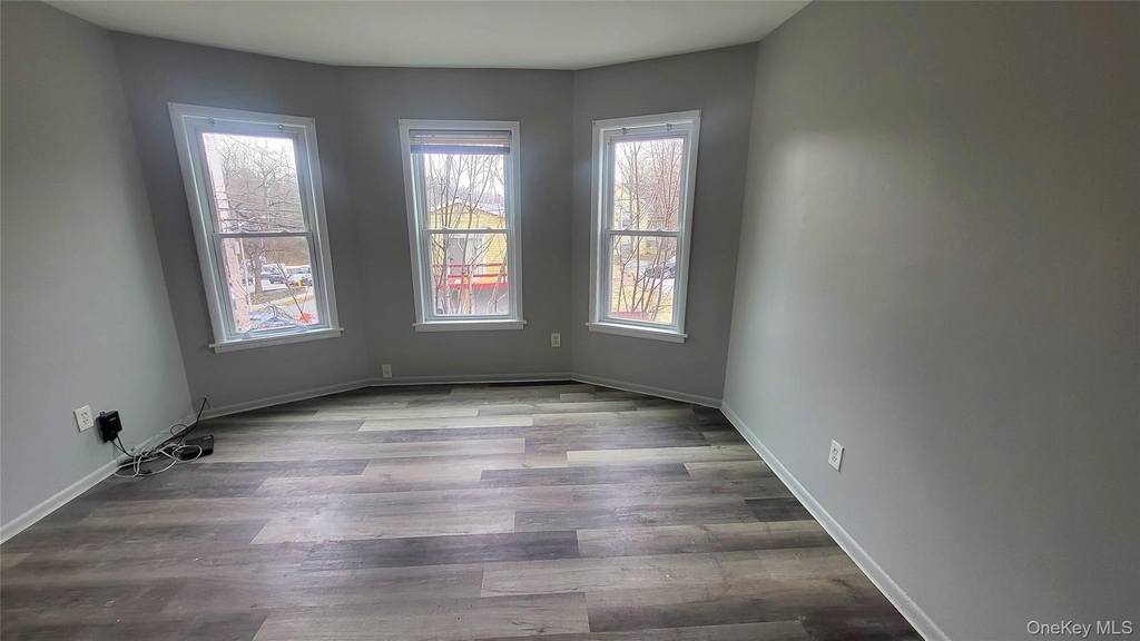 174 South Avenue - Photo 6