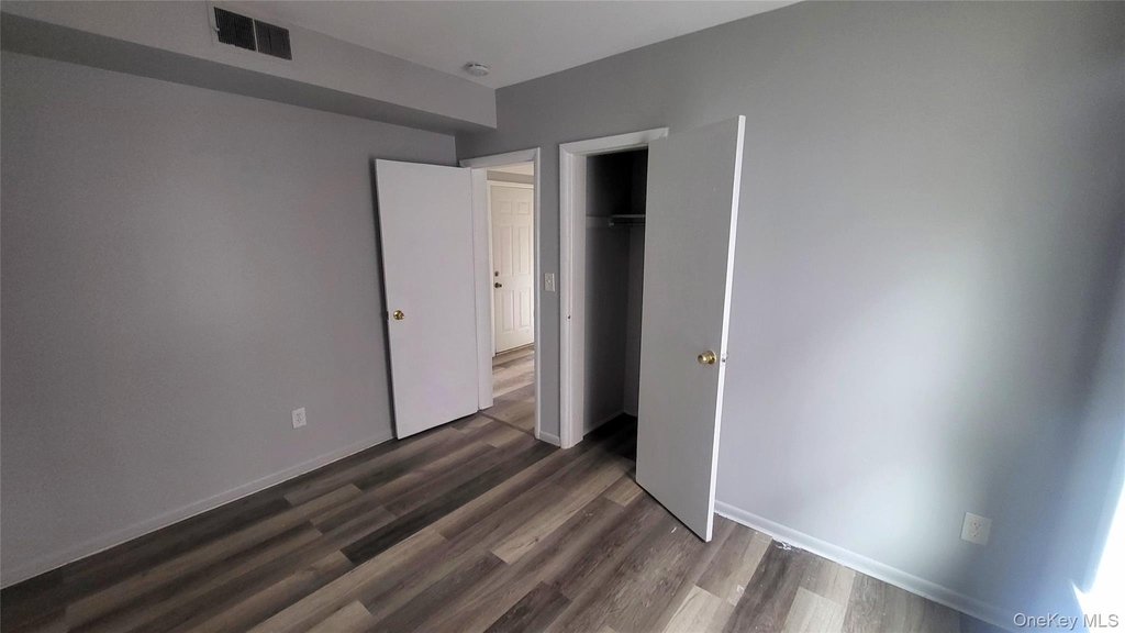 174 South Avenue - Photo 17