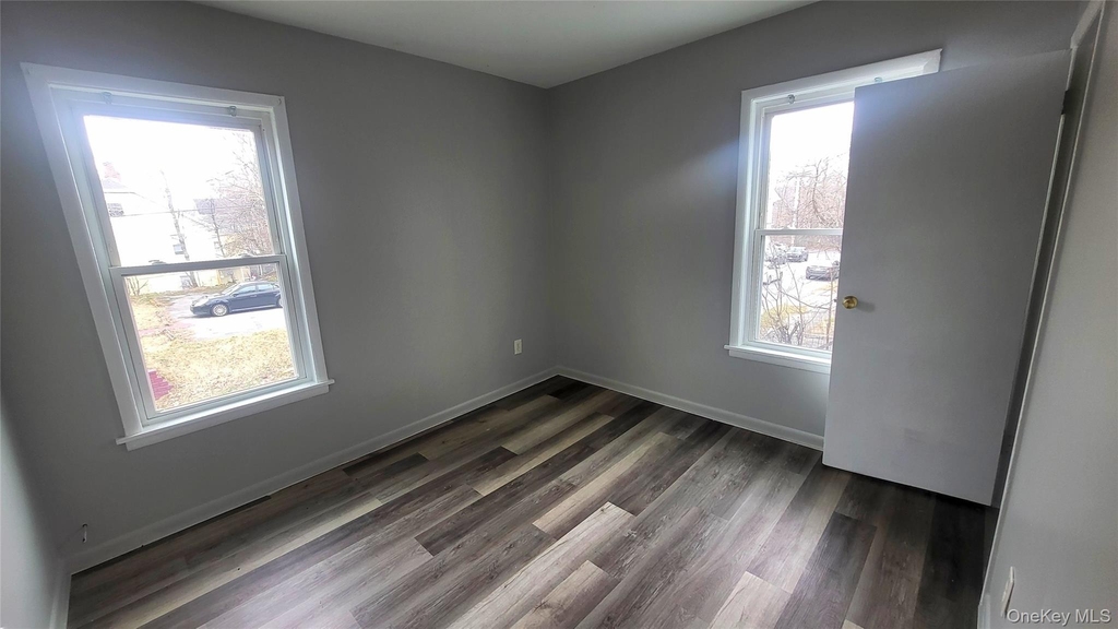 174 South Avenue - Photo 14