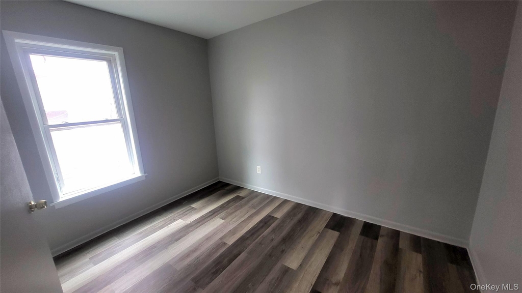 174 South Avenue - Photo 19