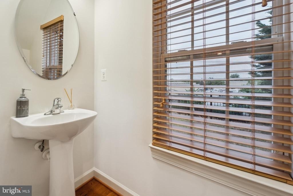 5722 Callcott Way - Photo 16