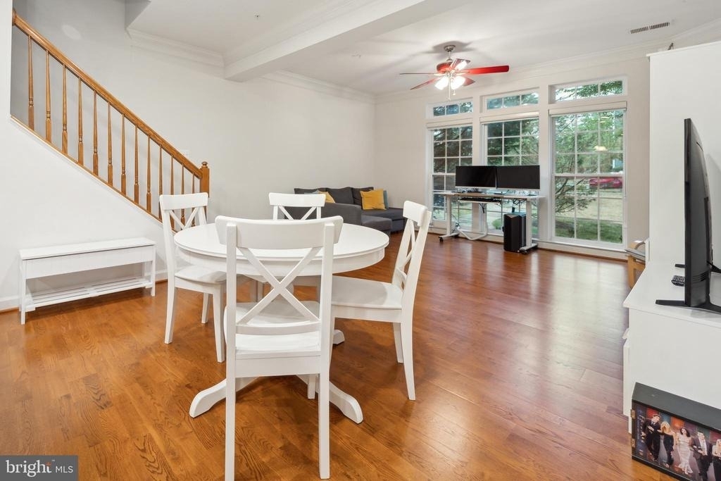 5722 Callcott Way - Photo 14