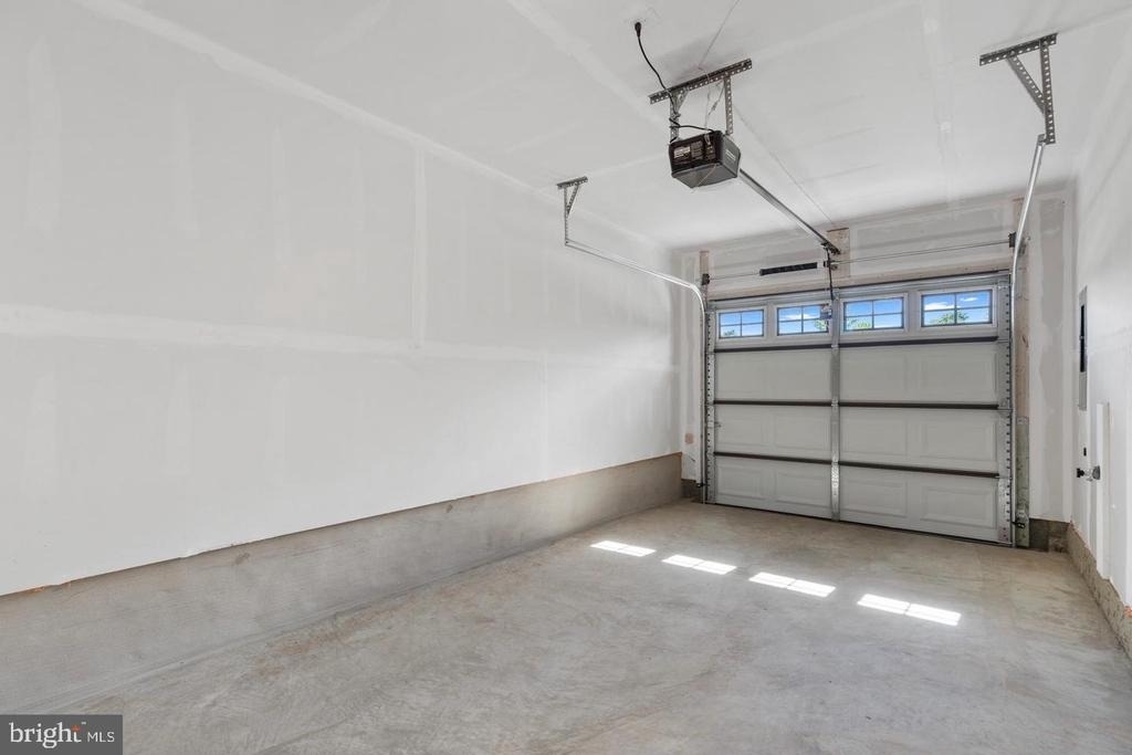 16502 Green Glade Dr - Photo 32