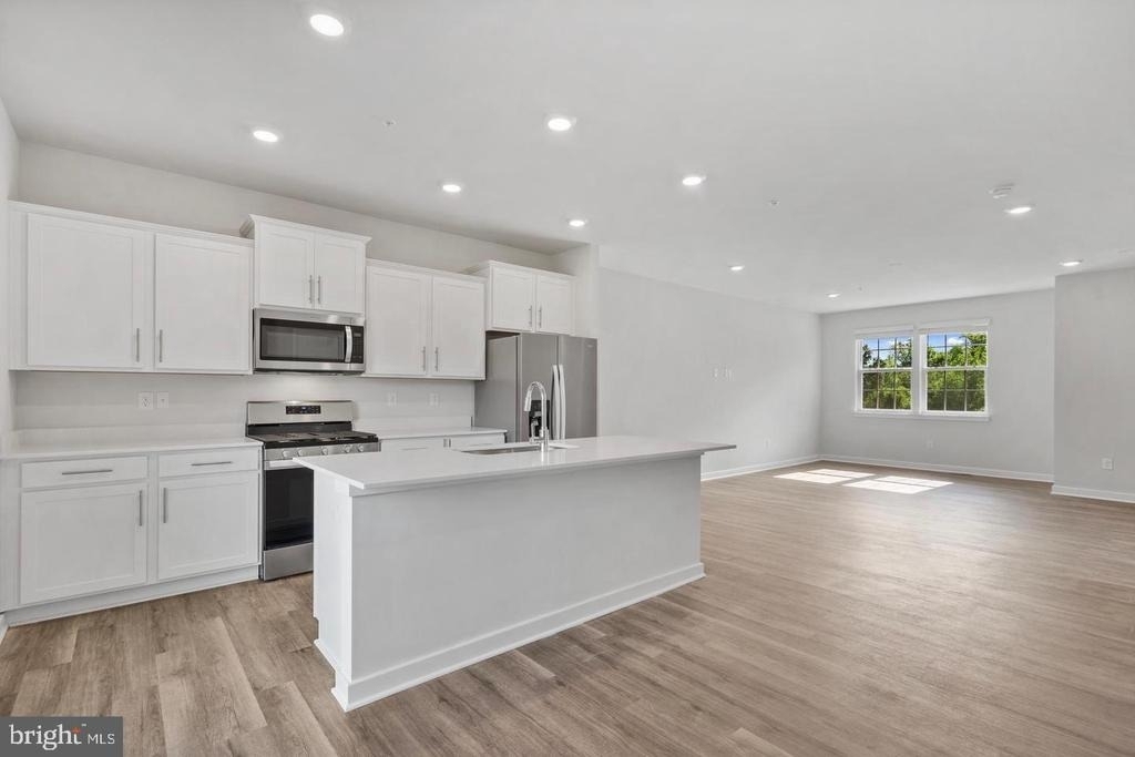 16502 Green Glade Dr - Photo 9