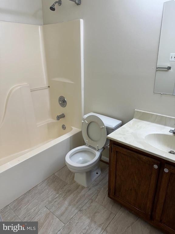 11130 Hollowbrook Road - Photo 11