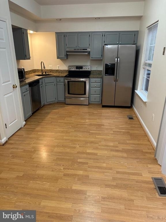 11130 Hollowbrook Road - Photo 3
