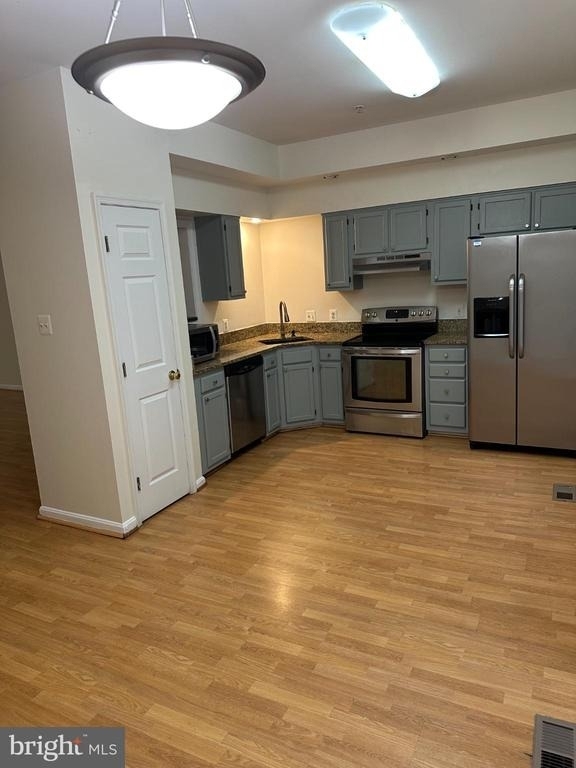 11130 Hollowbrook Road - Photo 5
