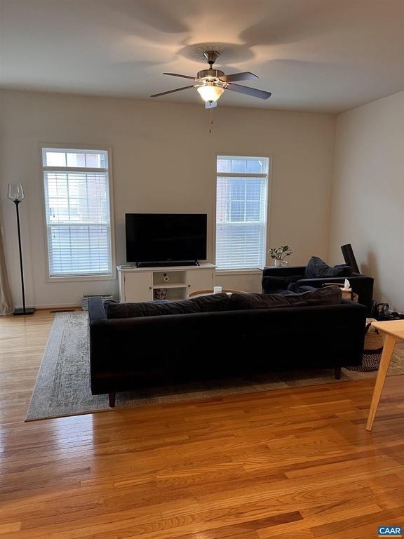 161 Brookwood Dr - Photo 1