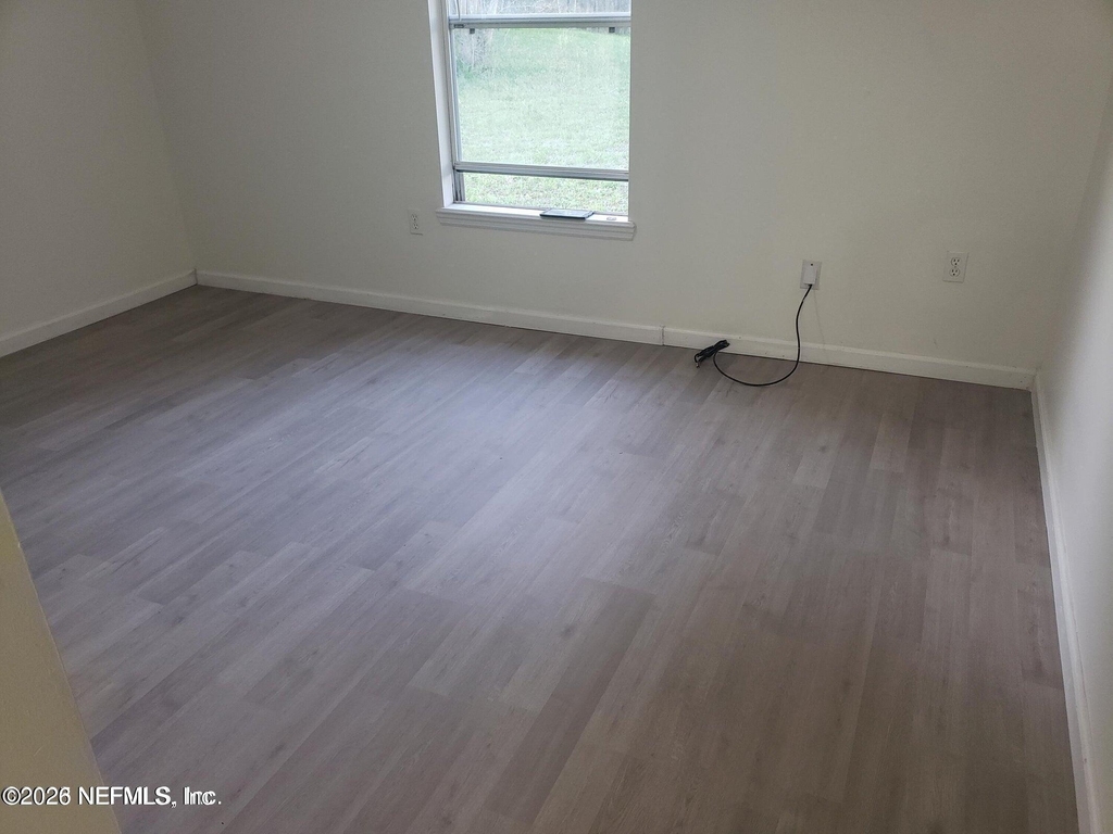 2506 Creekfront Drive - Photo 14