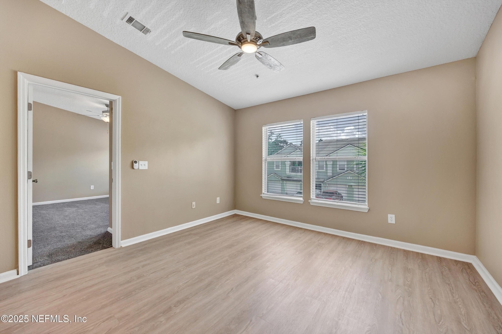 4240 Migration Drive - Photo 9