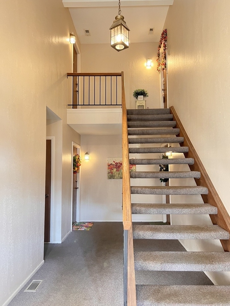 1542 Heather Court - Photo 15