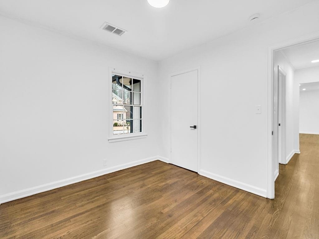 1253 Dunwoody Lane Ne - Photo 15