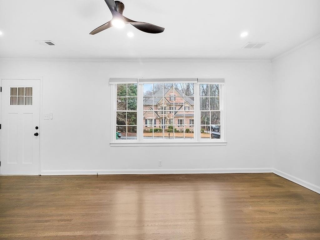 1253 Dunwoody Lane Ne - Photo 30