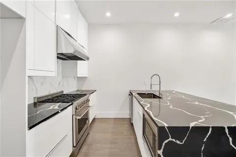 223 16th Street Nw - Photo 5