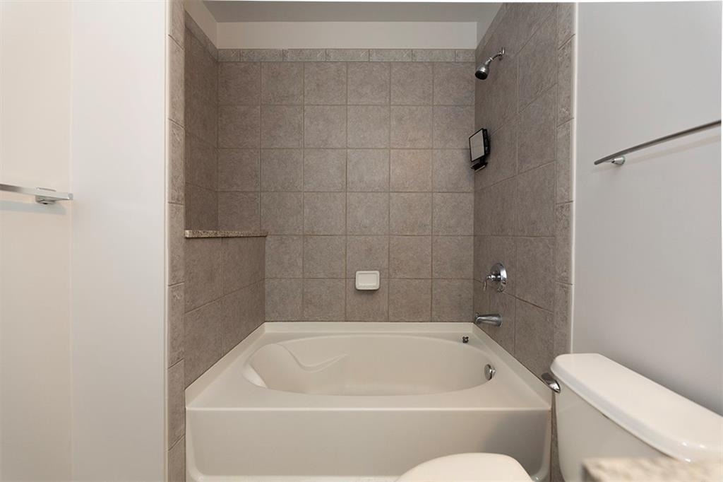 400 W Peachtree Street - Photo 13