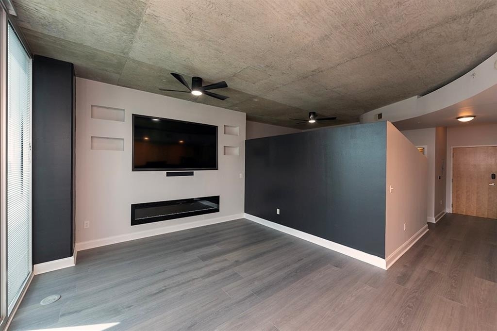 400 W Peachtree Street - Photo 6