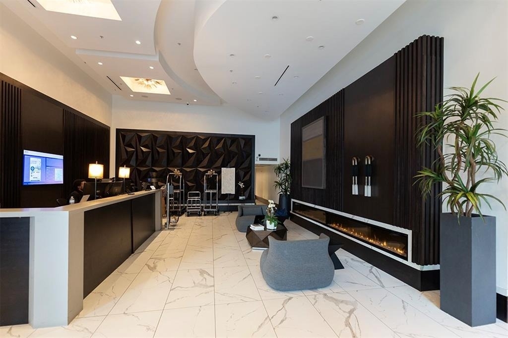 400 W Peachtree Street - Photo 20