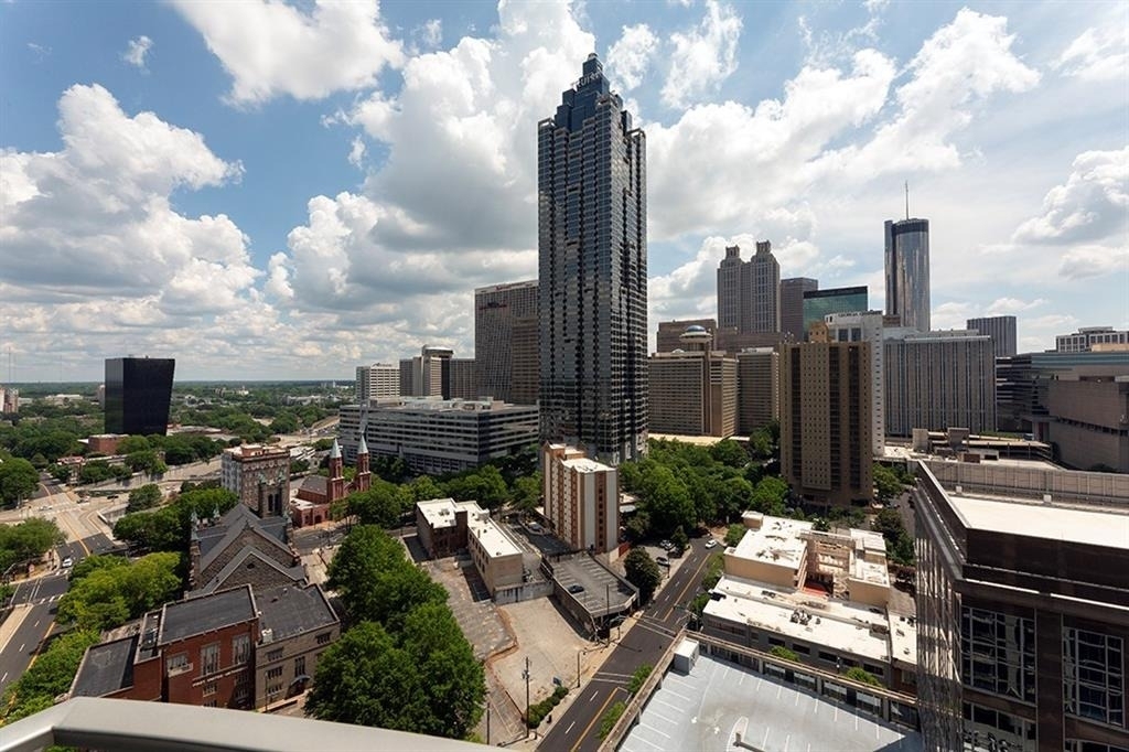 400 W Peachtree Street - Photo 16