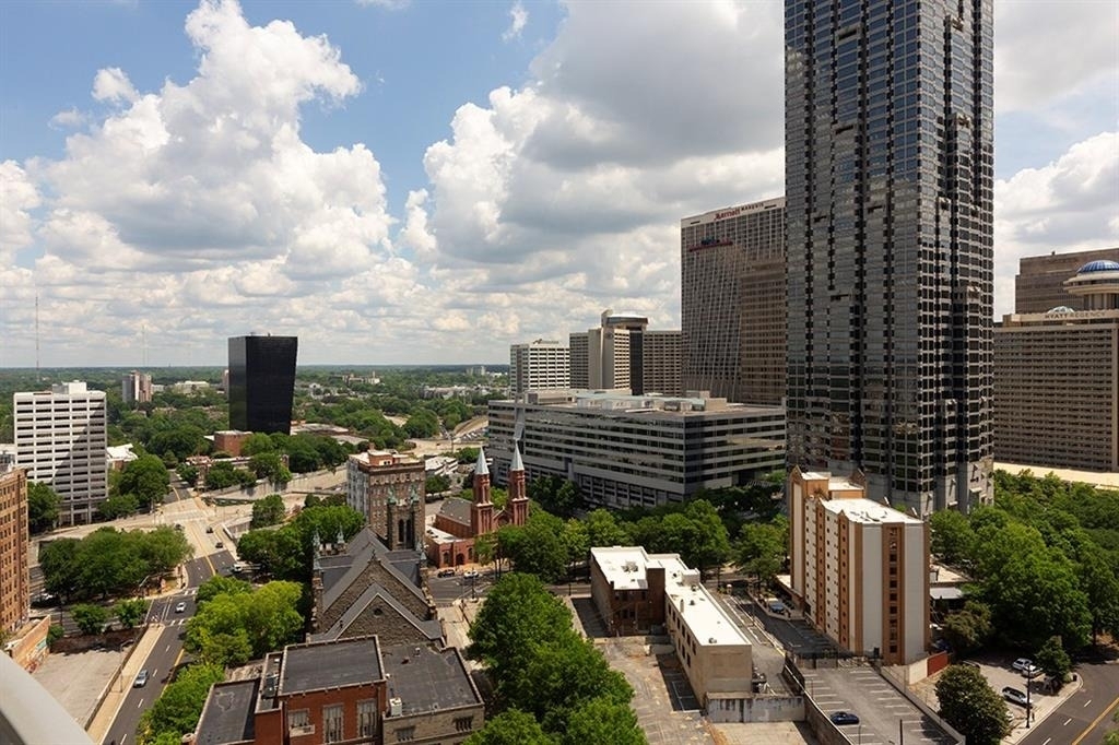 400 W Peachtree Street - Photo 17
