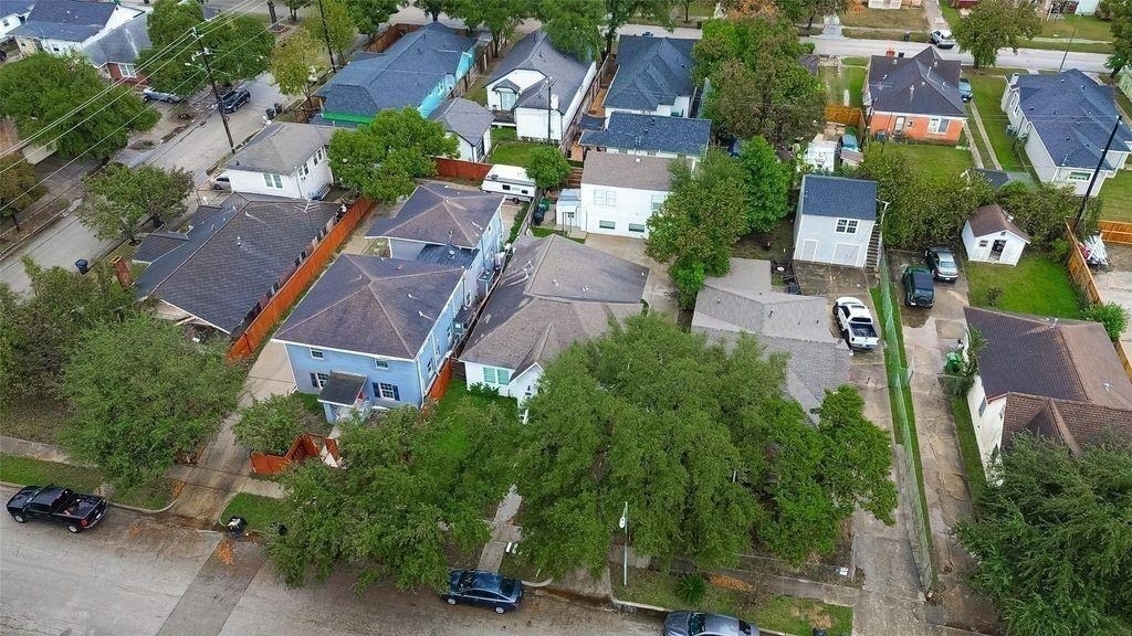 1511 Scharpe Street - Photo 18