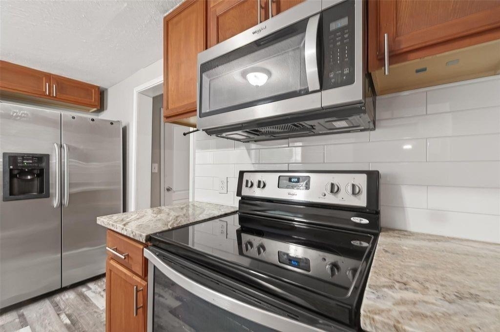 1511 Scharpe Street - Photo 6