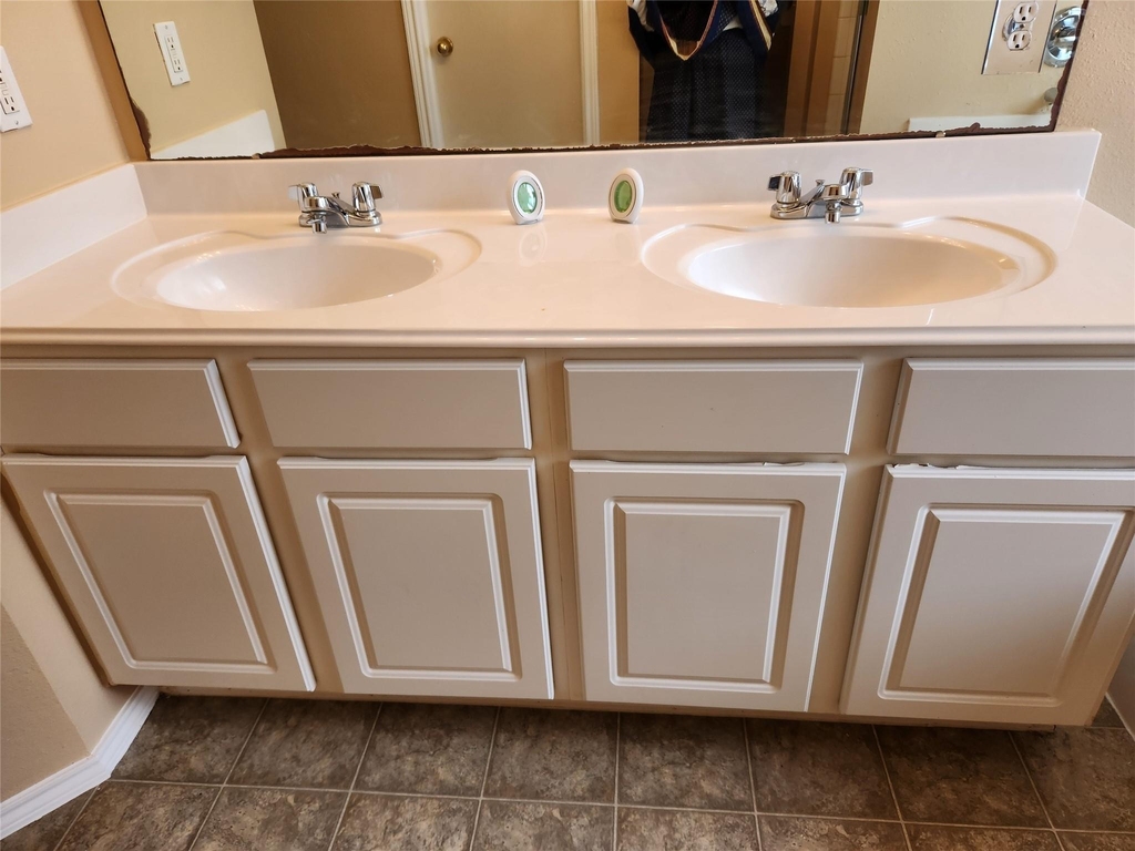 7346 Cypress Prairie Drive - Photo 11