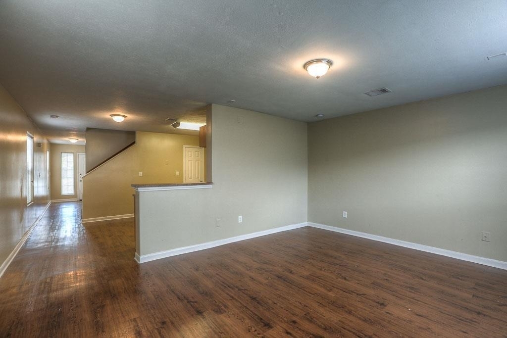 10610 Pine Landing Drive - Photo 6