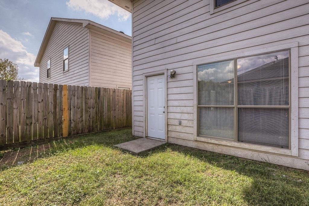 10610 Pine Landing Drive - Photo 27