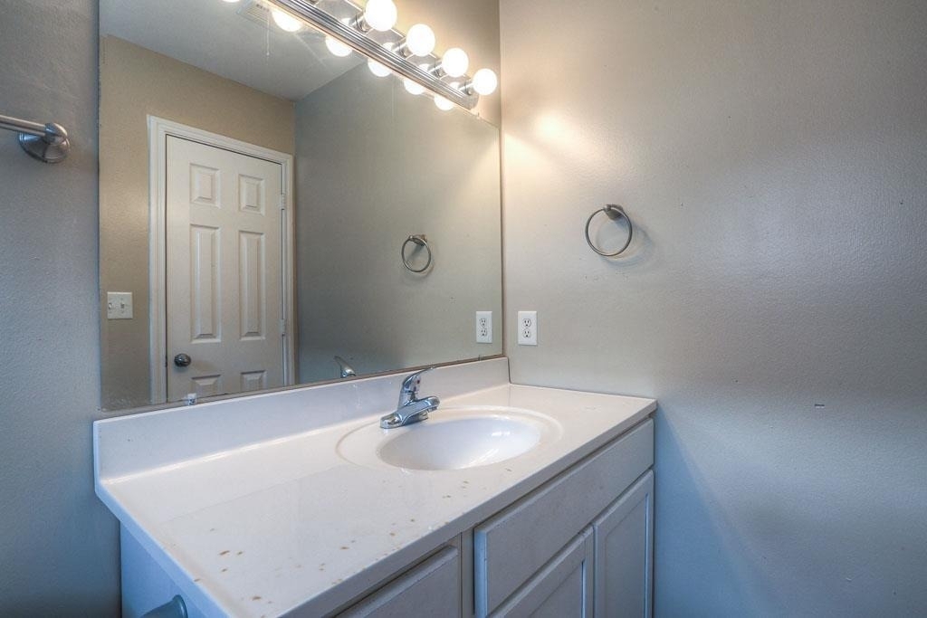 10610 Pine Landing Drive - Photo 16