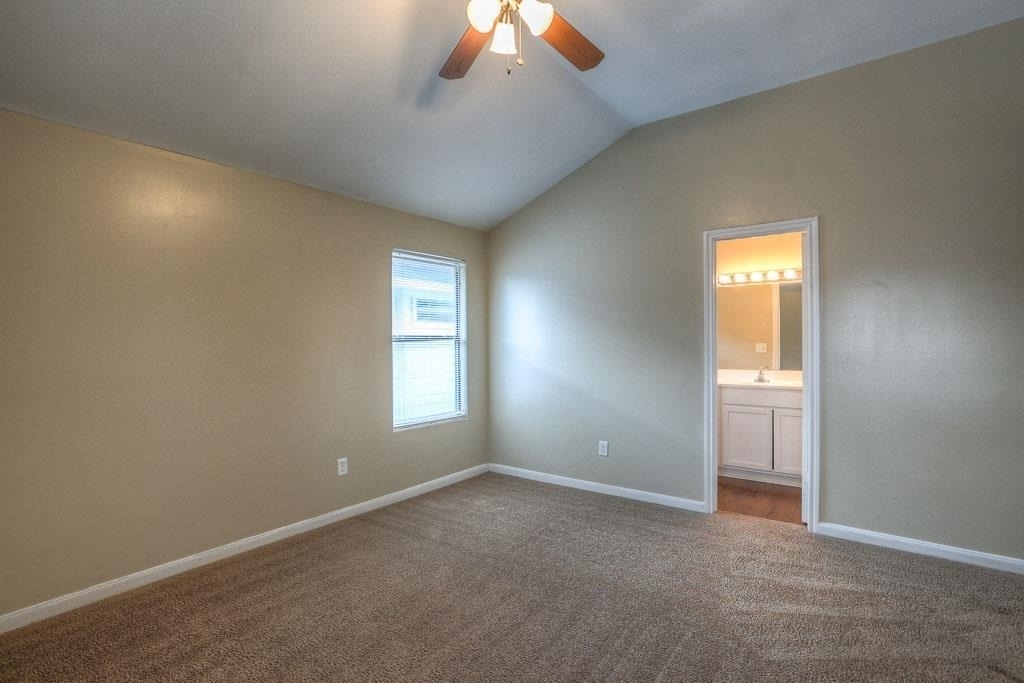 10610 Pine Landing Drive - Photo 22