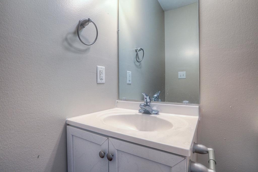 10610 Pine Landing Drive - Photo 14