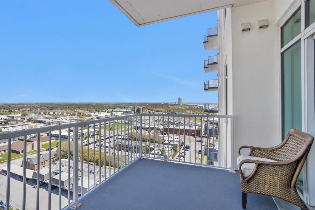 500 Seawall Boulevard - Photo 19