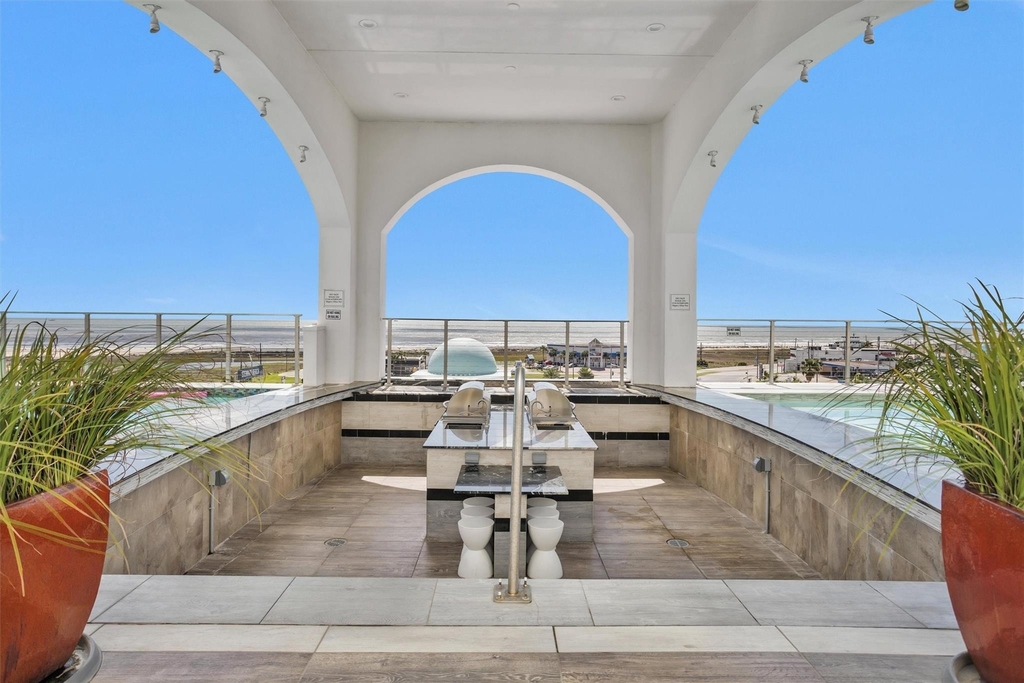 500 Seawall Boulevard - Photo 21