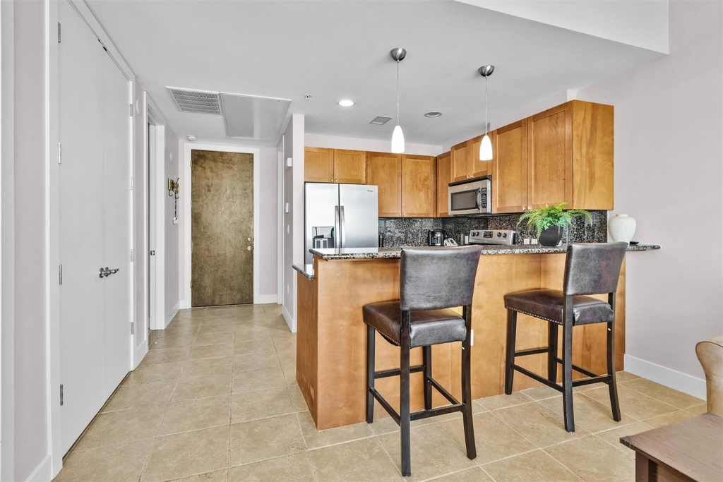 500 Seawall Boulevard - Photo 8