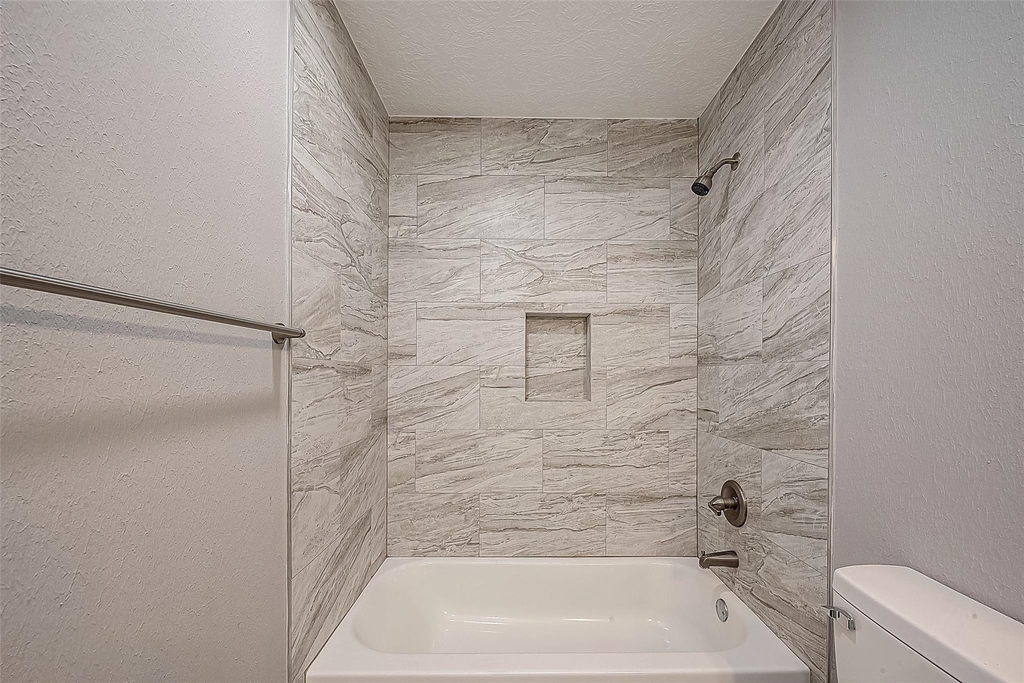 1623 Cherry Ridge Drive - Photo 15