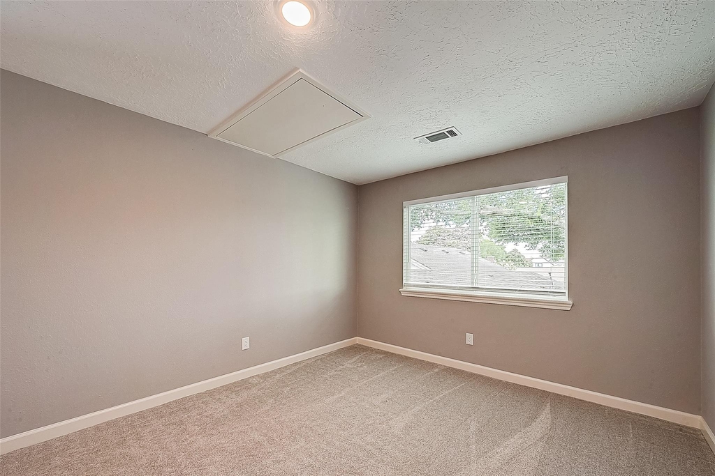 1623 Cherry Ridge Drive - Photo 39