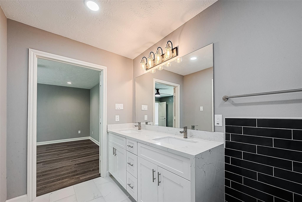 1623 Cherry Ridge Drive - Photo 30