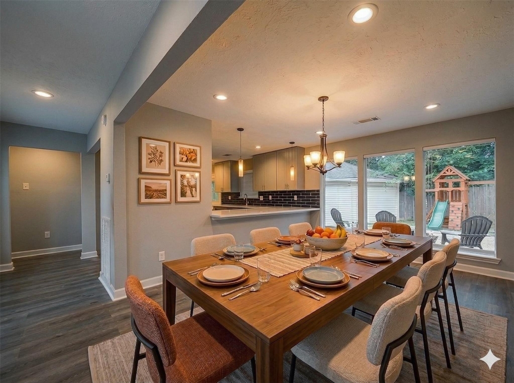 1623 Cherry Ridge Drive - Photo 3