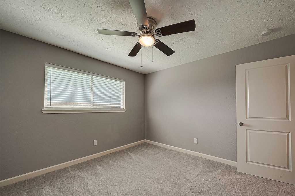 1623 Cherry Ridge Drive - Photo 17