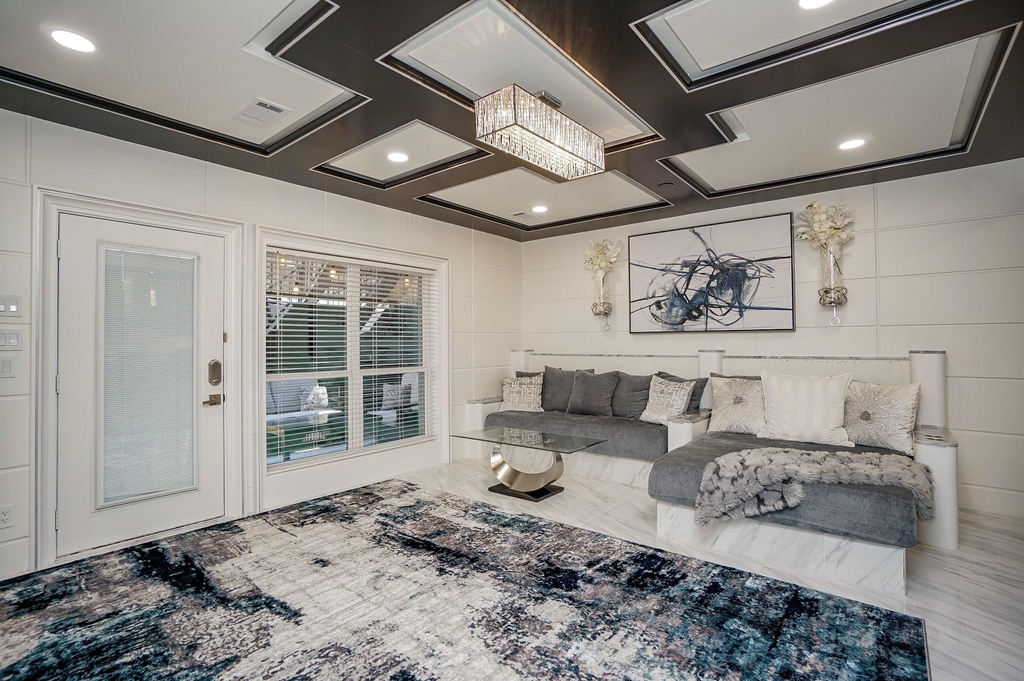 5711 Sugar Hill Drive - Photo 2