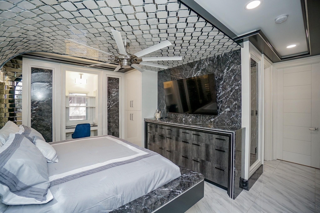 5711 Sugar Hill Drive - Photo 19