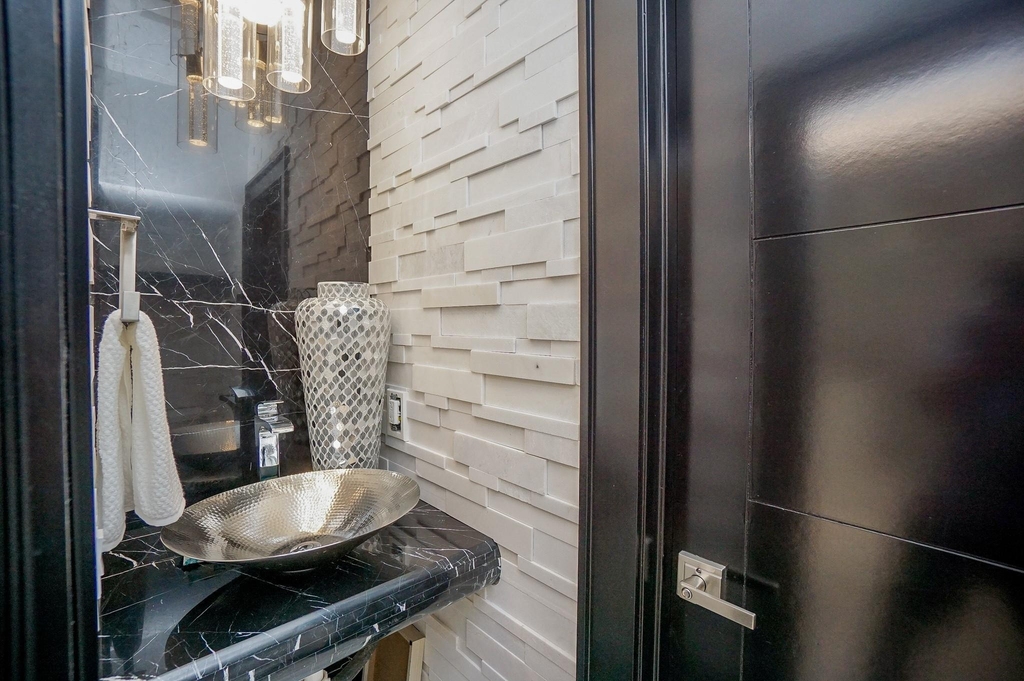 5711 Sugar Hill Drive - Photo 36