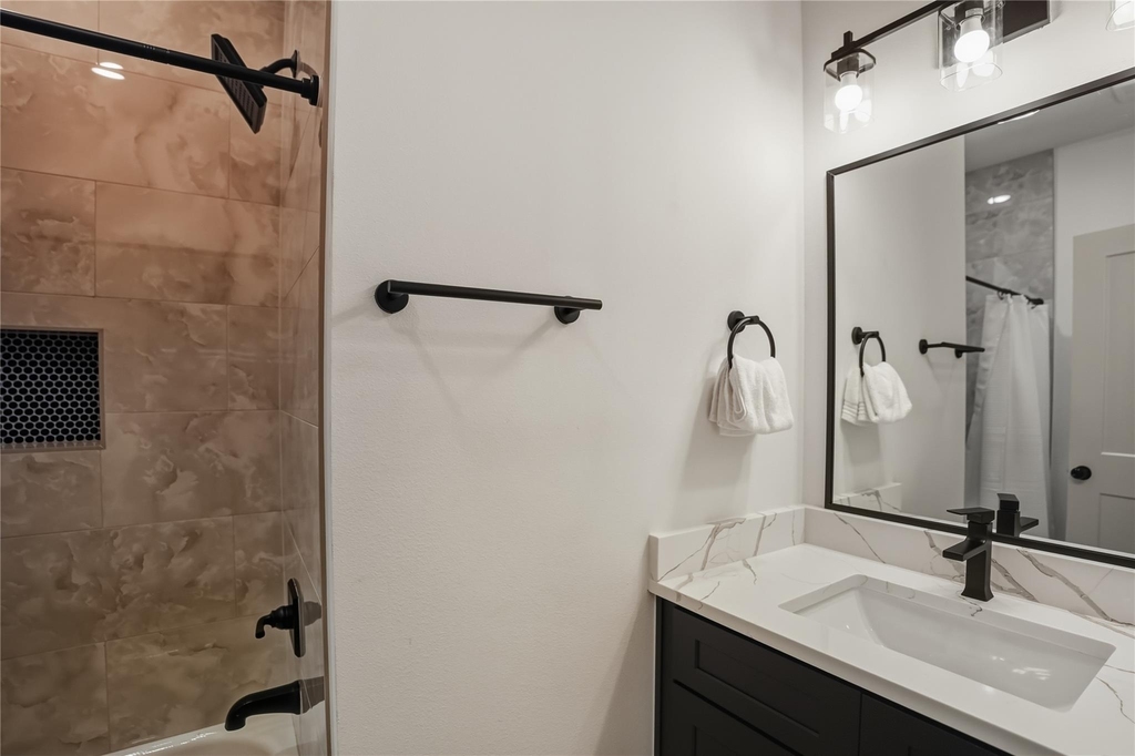 8017 Cora Street - Photo 15