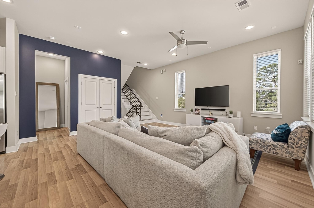 6744 Del Rio Street - Photo 5