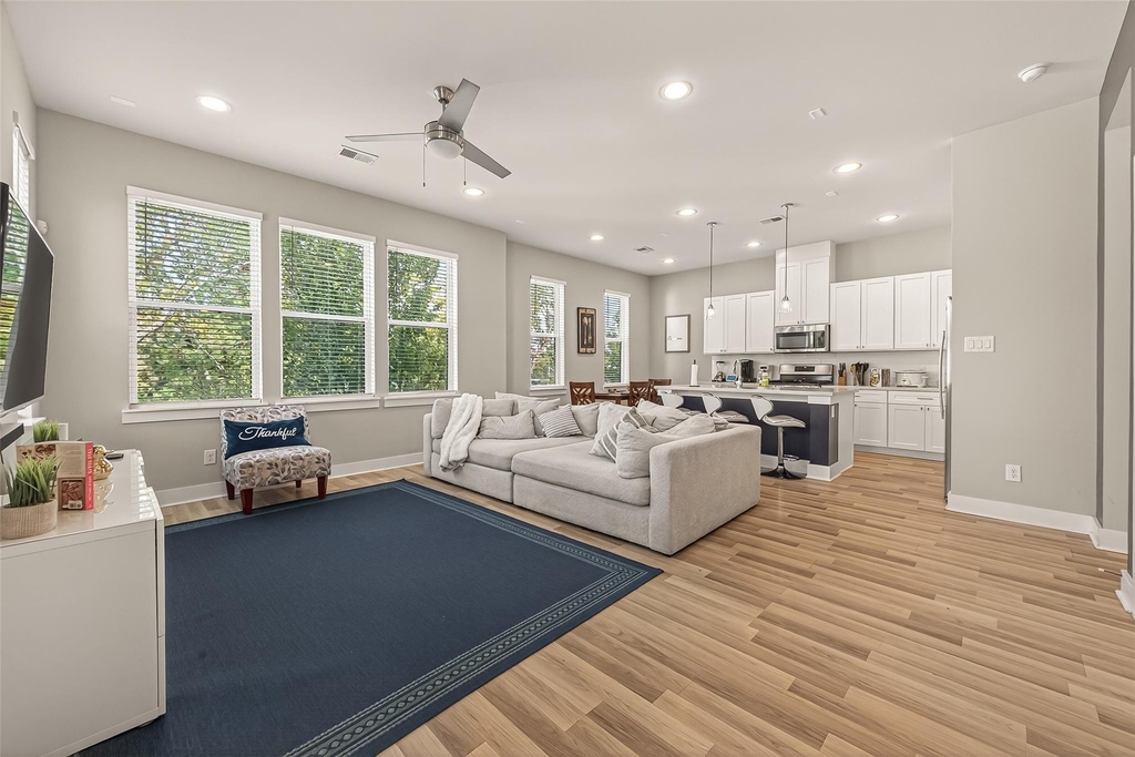 6744 Del Rio Street - Photo 3