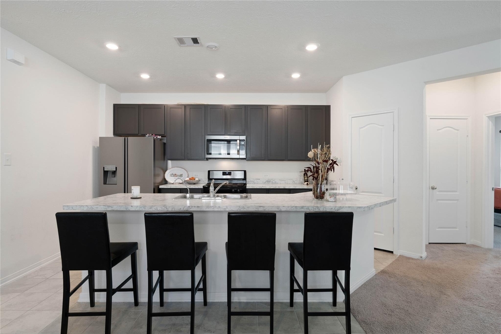 4007 Mossy Banks Lane - Photo 11